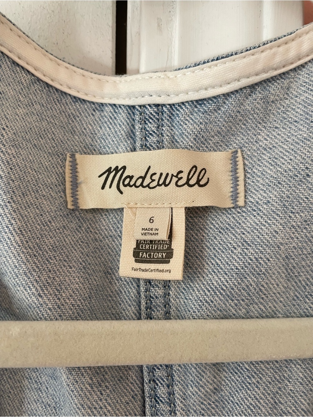Madewell Light Blue Washed Denim Button Vest - Picture 3 of 6